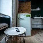 Urban Spring Loft - Z Antresola Blisko Piotrkowskiej Apartment Lodz