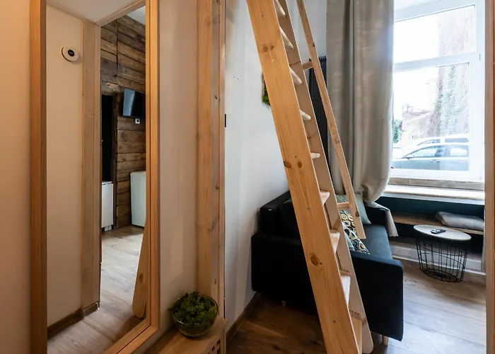Daire Urban Spring Loft - Z Antresola Blisko Piotrkowskiej Łódź