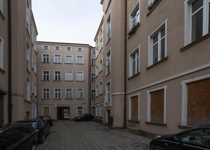 Urban Spring Loft - Z Antresola Blisko Piotrkowskiej Daire